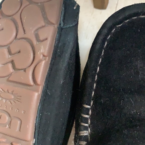 Ugg’s size 7 black - Picture 7 of 8